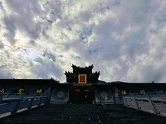 -冕宁灵山寺