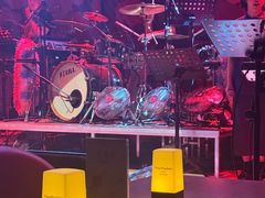 -FOUR PLAY BAR
