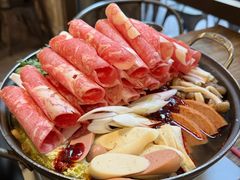 部队锅-MI WU FACTORY米屋美食工厂餐厅(绿地店)