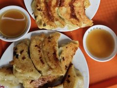 -劈柴院锅贴(沈阳路店)