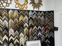 -龙慧画框·裱画配框工厂店