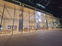 -Apple零售店(华贸购物中心店)