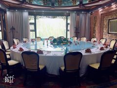 包厢-鹊华居·地道鲁菜·海鲜·融合味(大明湖店)