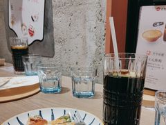 -必胜客(上海华谊新所店)