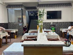 -芳芳餐厅(白沙路店)