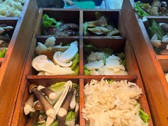 -芸鲜季·云南野生菌餐厅· 云南风物味研社(闵行店)