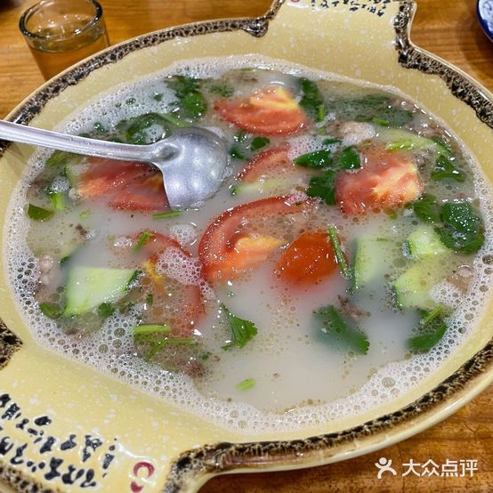 鑫鑫东北菜饺子馆(燕罗路店)