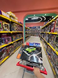 -卡通派潮品玩具折扣仓(青岛新城吾悦广场店)