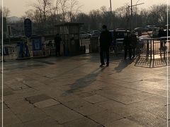 -悦邻百姓广场-停车场