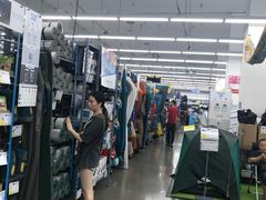 -迪卡侬(西华店)