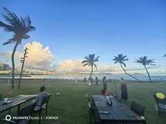 -JW万豪厨房餐厅·滨海草坪烧烤·海鲜·海景(三亚绿发山海天JW万豪酒店)