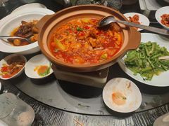 -忆江南·临江鱼馆