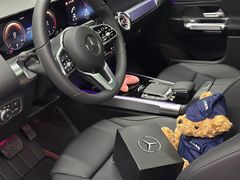 -上海星瀚奔驰4S店(红柳路店)