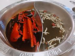 -憨铁匠老火锅(龙岗万科里店)