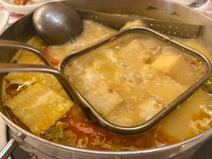 -樾餐厅泰式海鲜火锅(民歌湖店)