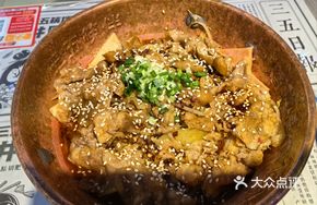Spiced Braised Pork Intestines and Beef