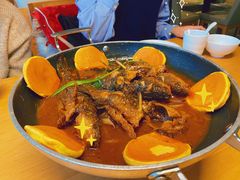 铁锅昂刺鱼贴玉米饼-关东小磨东北菜(上海长风大悦城店)
