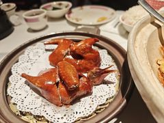 石歧黄皮小乳鸽-炆艺乳鸽·煲仔饭大排档(望京来广营店)