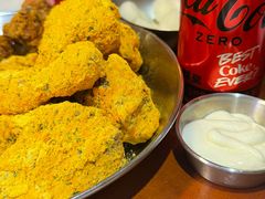 -BHC炸鸡(明洞总店)