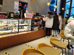 面包甜点陈列柜-星巴克臻选(西安钟楼店)