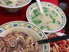 -金杨拉面王小吃面馆·牛三宝面·红烧牛肉粉