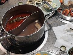 -金滏山烤肉·海鲜·火锅自助餐厅(襄阳万达店)