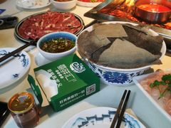 -二荆条·蜀鲜汇城市森林火锅