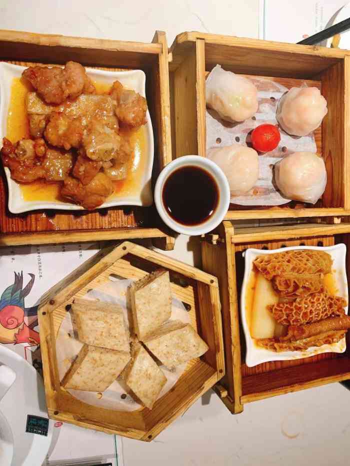 蘩楼(徐家汇汇金店)-"这家餐厅从开业到现在一直要排队,所以一直.