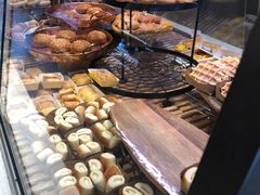 -巴黎贝甜(大宁国际商业广场店)