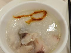 生滚鲜鲩鱼片粥-龙的酒楼·手工早茶·顺德菜(近良路店)
