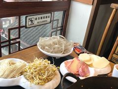 -纸盐河码头火锅(十八梯店)