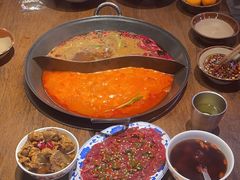 -萍姐火锅·公路夜市(武汉首店)