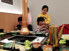 -臻牛烤肉