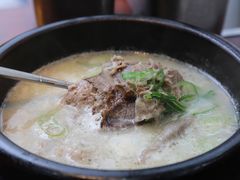 牛杂雪浓汤-神仙雪浓汤(明洞店)