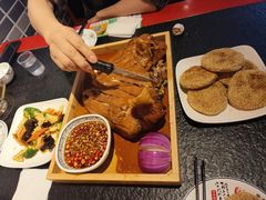 -老北京胡同味道二荤铺(酒仙桥店)