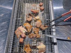 -马路牙子烧烤音乐酒馆(望京店)