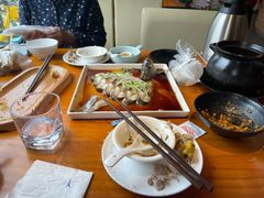 -莲餐厅·湖北菜·潜江小龙虾店(愚园路店)