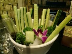 -皇马纯KTV·量贩·聚会(民治店)