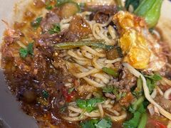 -方铲铲·成都板凳面(滨江银泰店)