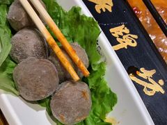 -老牌坊云南鱼豆花火锅(哈西万达店)