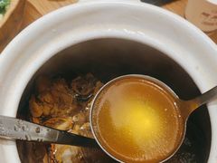 -顺风汤馆·广府粤菜(江宸天街店)
