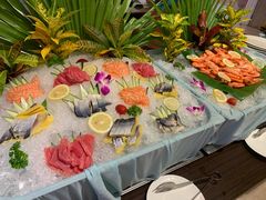 -海口绿发希尔顿酒店-田园汇自助餐·三文鱼·海鲜