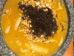 -菌自由丨野生菌火锅特色庭院餐厅(丽江古城店)