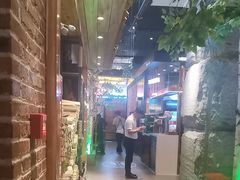 -河坝烧烤串城(金达莱店)