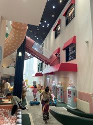 -奈尔宝家庭中心·亲子餐厅(华采天地店)