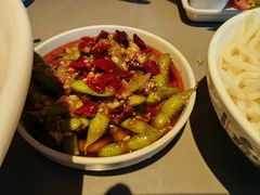 -龙巢盱眙龙虾·牛蛙·烧烤宵夜(八卦岭店)