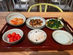 轻奢低脂餐-山食间·中式营养轻餐(保利时光里店)