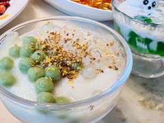 豆花冰汤圆-渝味川菜(夜宵航母店)
