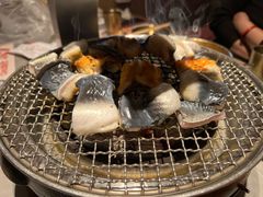 -草家酱蟹炭火烤肉店(珲春南路一店)