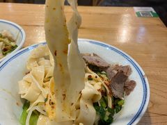 牛肉油泼面-中原一大碗(湖滨店)